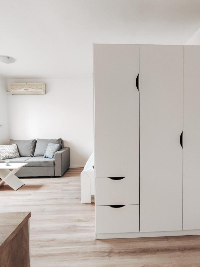 Studio Apartment Sanya Ljubljana Buitenkant foto